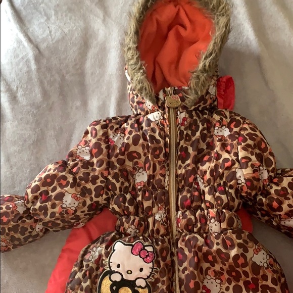 Hello Kitty 2t Snow Suit & Hat - Picture 3 of 8